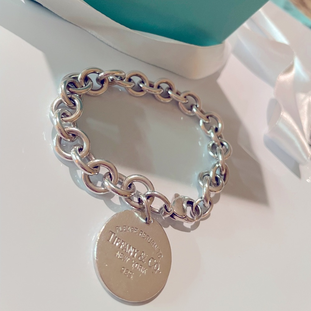 Tiffany & Co “Return to Tiffany” chain bracelet